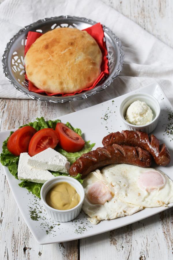 סמדרבו Guesthouse & Restaurant Tekovina מראה חיצוני תמונה