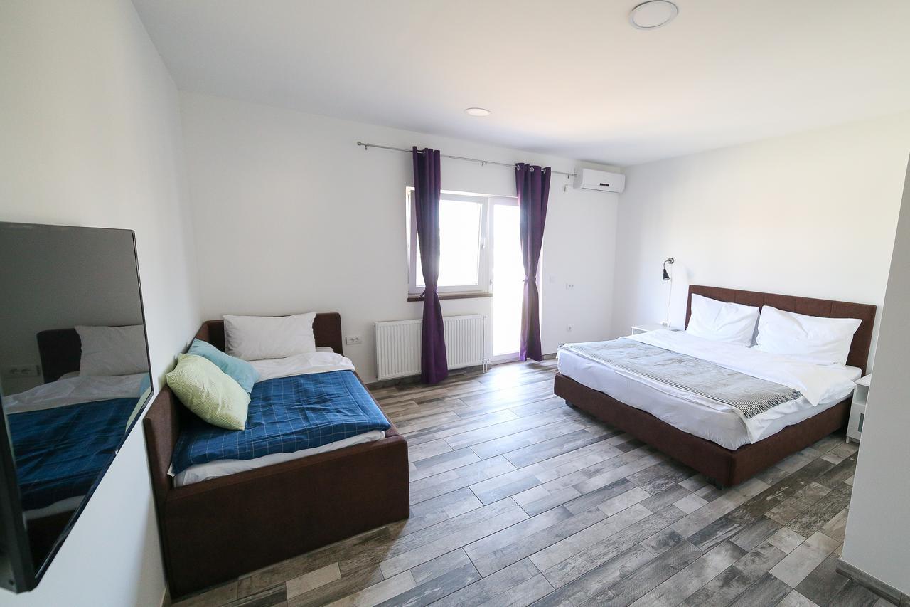סמדרבו Guesthouse & Restaurant Tekovina מראה חיצוני תמונה