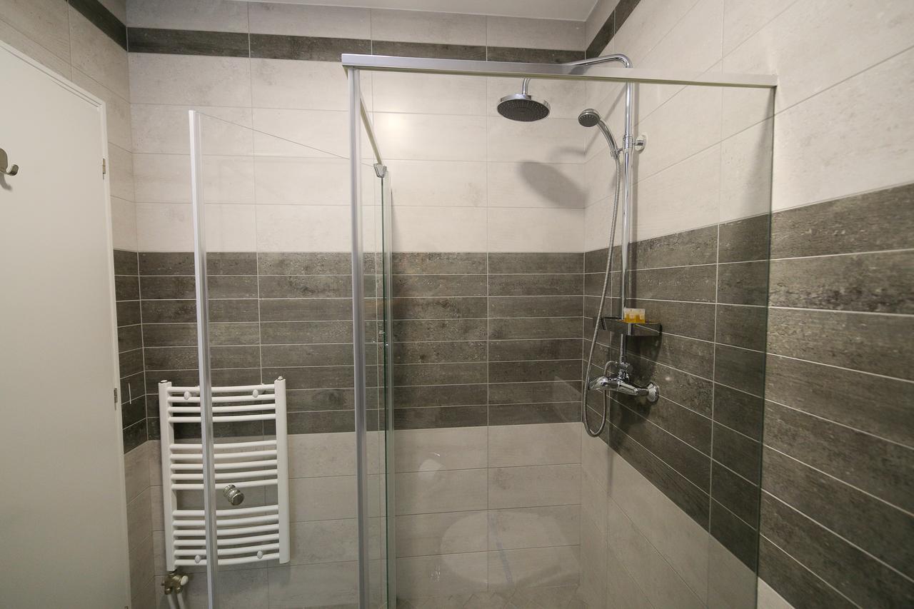 סמדרבו Guesthouse & Restaurant Tekovina מראה חיצוני תמונה